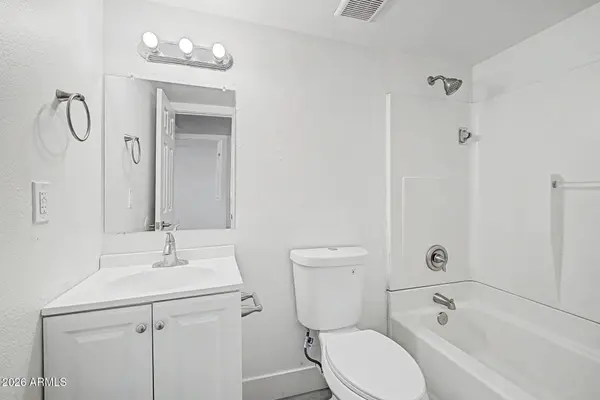 4017 W READE Avenue, Phoenix, AZ 85019