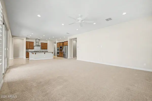 10650 E TRILLIUM Avenue, Mesa, AZ 85212