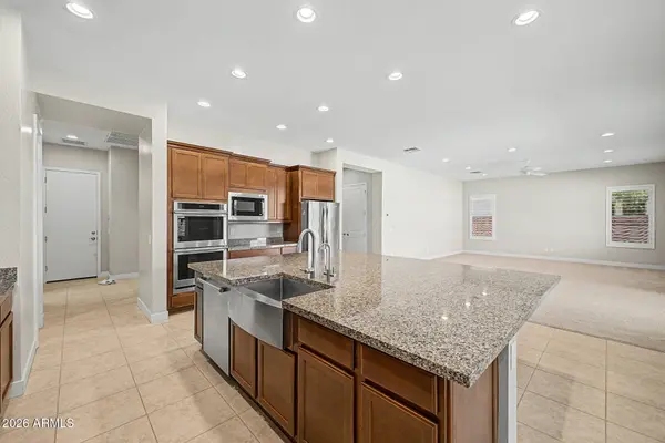10650 E TRILLIUM Avenue, Mesa, AZ 85212