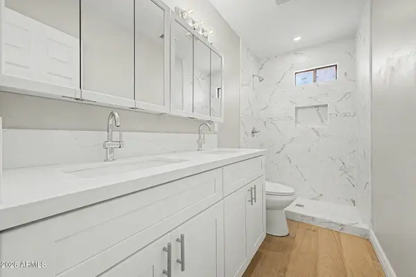 2812 N 32ND Place, Phoenix, AZ 85008