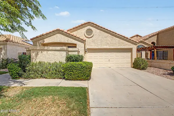 246 E VAUGHN Avenue, Gilbert, AZ 85234