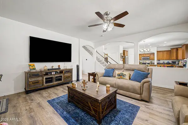 2740 E QUIET HOLLOW Lane, Phoenix, AZ 85024