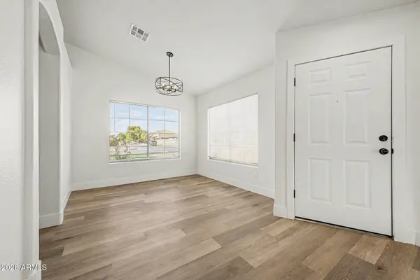 6503 W FLORENCE Avenue, Phoenix, AZ 85043