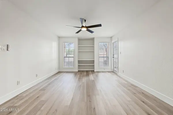 2855 S EXTENSION Road #109, Mesa, AZ 85210