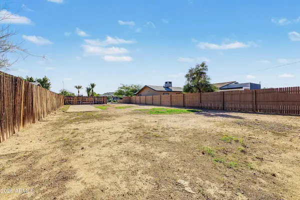 104 E KINDERMAN Drive #10, Avondale, AZ 85323