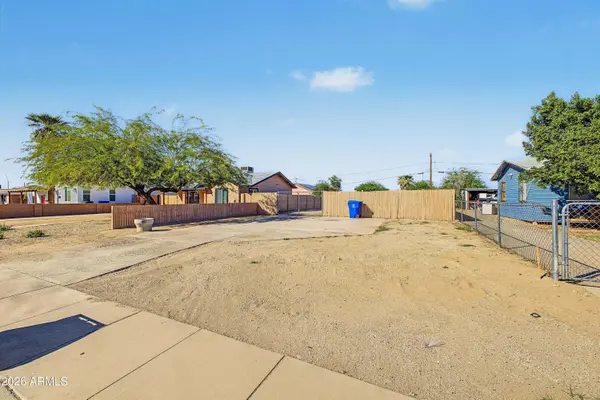 104 E KINDERMAN Drive #10, Avondale, AZ 85323