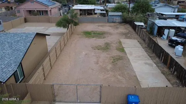 104 E KINDERMAN Drive #10, Avondale, AZ 85323