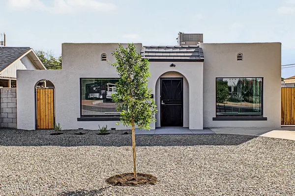 1635 E MONTECITO Avenue, Phoenix, AZ 85016
