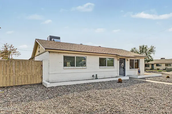 801 E RUTH Avenue, Phoenix, AZ 85020