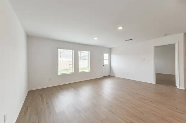 24218 Breckenridge Pass LN, Hockley, TX 77447