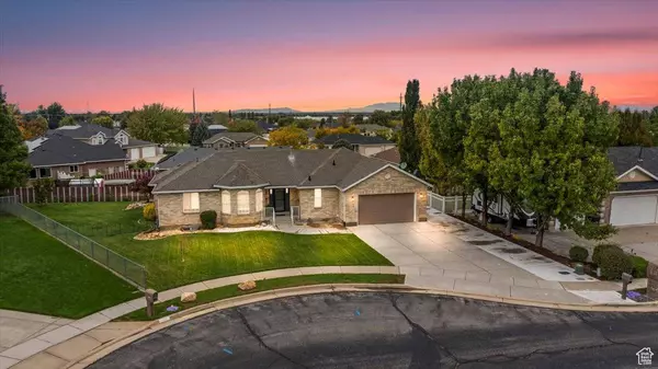 1479 N 1320 W, Clinton, UT 84015