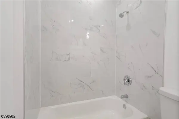 813 S 12Th St, Newark City, NJ 07108