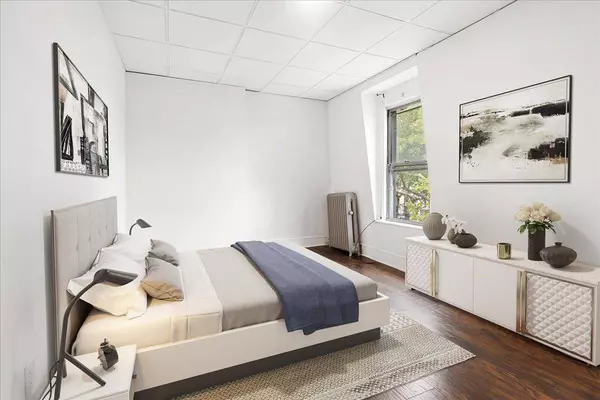 51 BOOREAM AVE, Jc Heights, NJ 07307