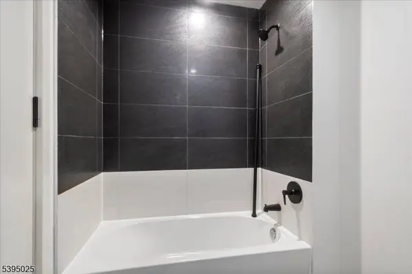 258 S Harrison St #2, East Orange City, NJ 07018