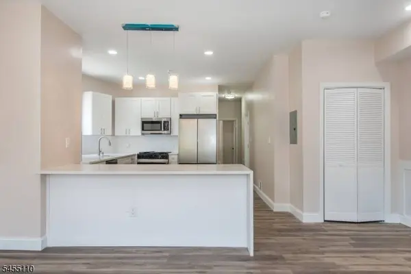 181 S 11Th St, Newark City, NJ 07107