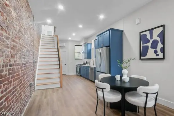 124 Lexington Ave, Jersey City, NJ 07304