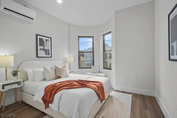 124 Lexington Ave, Jersey City, NJ 07304