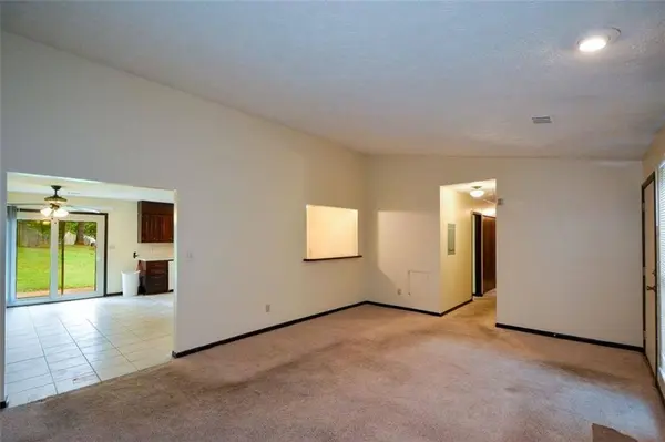 1070 Salisbury TRL, Riverdale, GA 30296