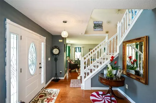 925 Reda CT, Mcdonough, GA 30253