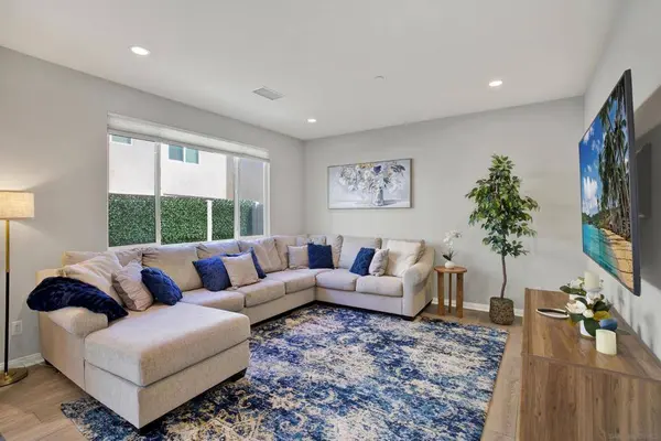8511 Yucca St, Santee, CA 92071