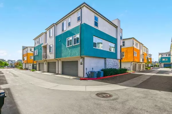 1856 Focus Dr, Chula Vista, CA 91915