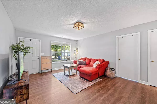 385 Sunset DR, Statham, GA 30666