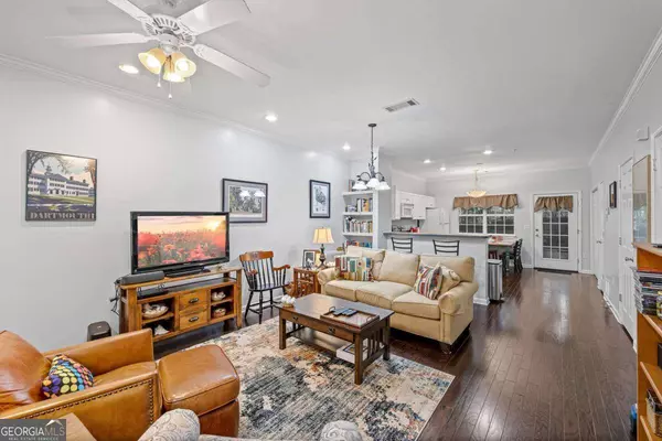 205 Woodstone DR #14, Athens, GA 30606