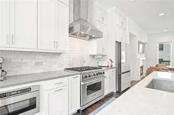 1801 Huntington Hills LN NW, Atlanta, GA 30309