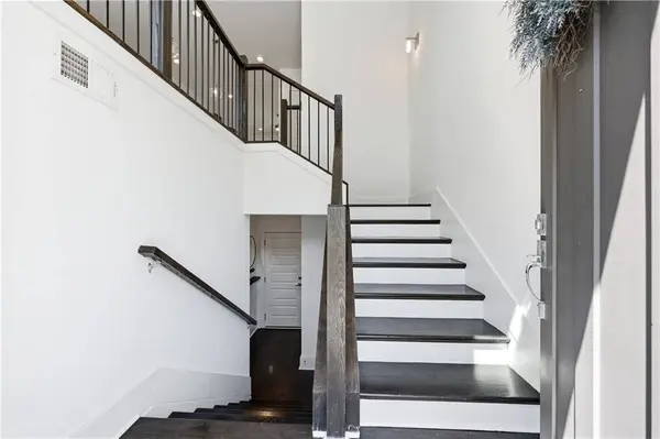 1801 Huntington Hills LN NW, Atlanta, GA 30309