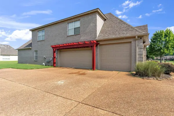 5113 MELISSA WODS DR, Memphis, TN 38135