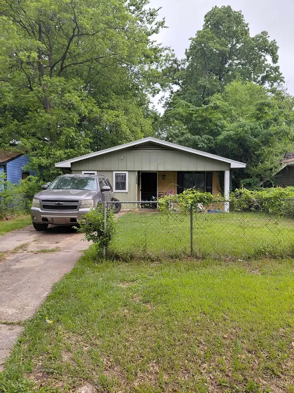 1826 Lyons ST, Shreveport, LA 71108