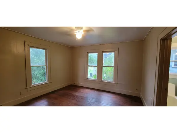 2930 Regent ST, Shreveport, LA 71109