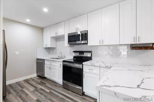 745 E Bradley Ave #43, El Cajon, CA 92021