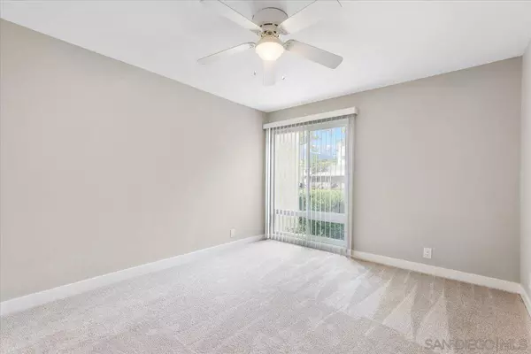 745 E Bradley Ave #43, El Cajon, CA 92021