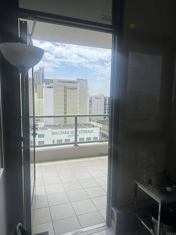 575 6th AVE #905, San Diego, CA 92101