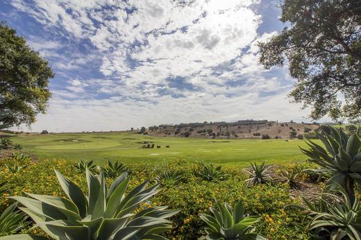 santaluz golf community 