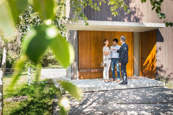 Right-Sizing Your Next Chapter: How to Choose Your Ideal Downsized Home