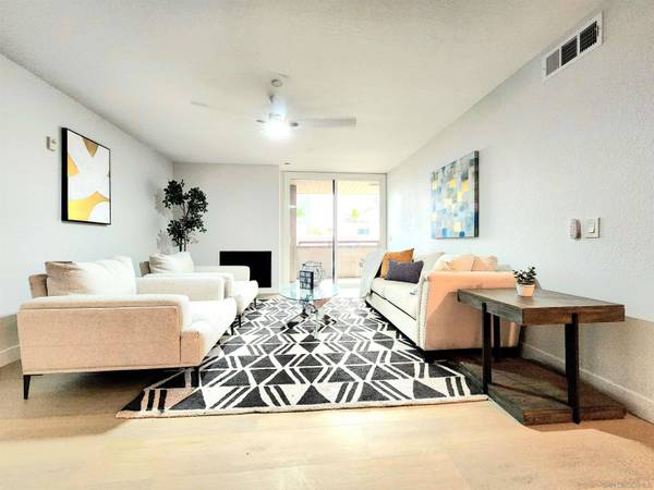 850 State Street #204, San Diego, CA 92101