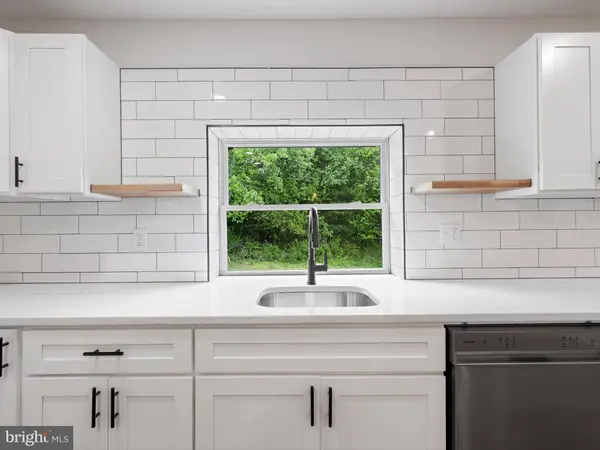 8713 FOWLER AVE, Baltimore, MD 21234