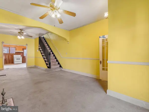 5 N CLINTON ST N, Baltimore, MD 21224