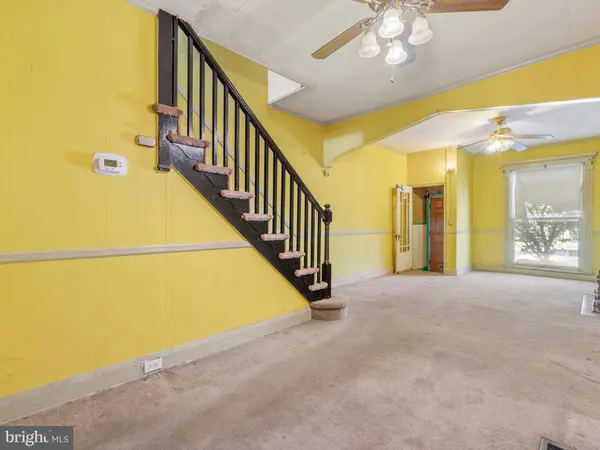 5 N CLINTON ST N, Baltimore, MD 21224