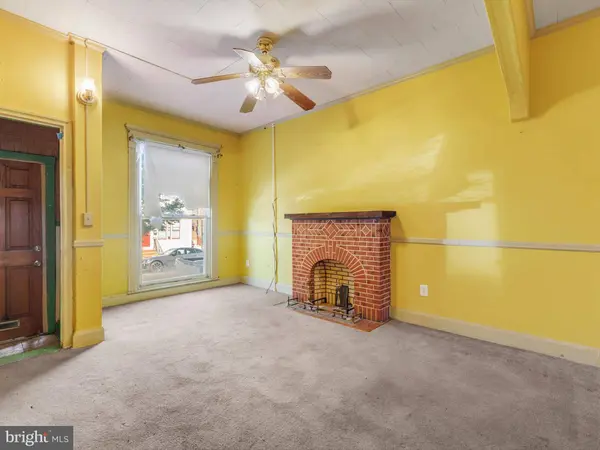 5 N CLINTON ST N, Baltimore, MD 21224