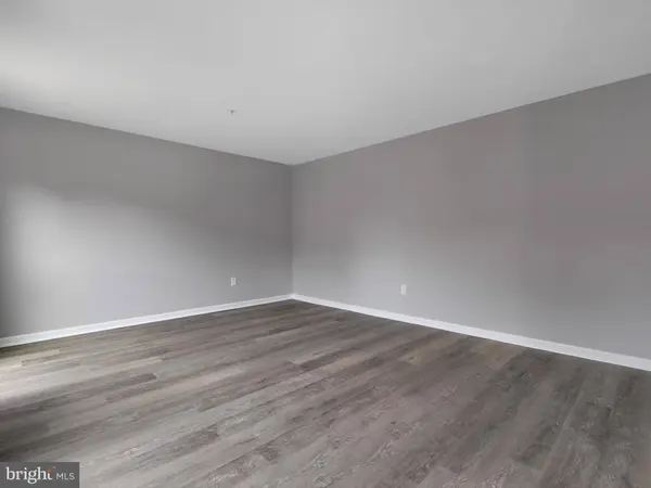 8420 BATES DR, Bowie, MD 20720