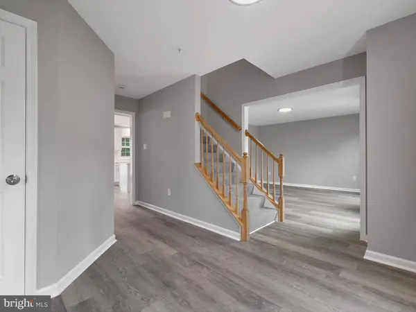 8420 BATES DR, Bowie, MD 20720