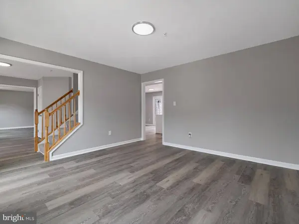 8420 BATES DR, Bowie, MD 20720