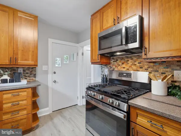 210 OAK LN NW, Glen Burnie, MD 21061