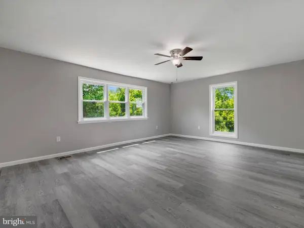 23 MIDDLEVIEW CT, Windsor Mill, MD 21244