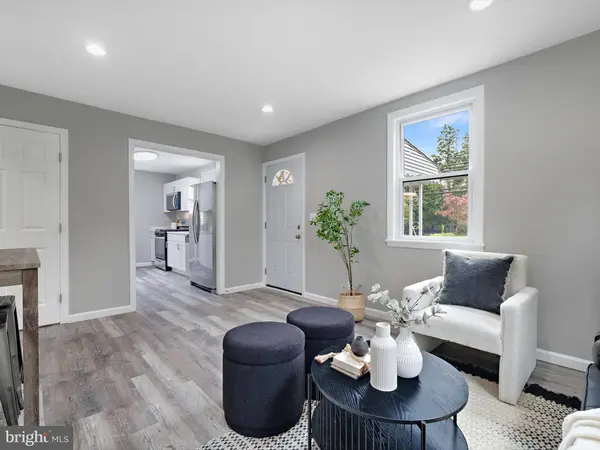 10 CINDER, Lutherville Timonium, MD 21093