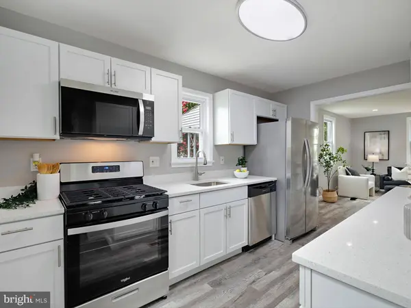 10 CINDER, Lutherville Timonium, MD 21093