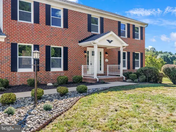 1231 CANTERBURY DR, Sykesville, MD 21784